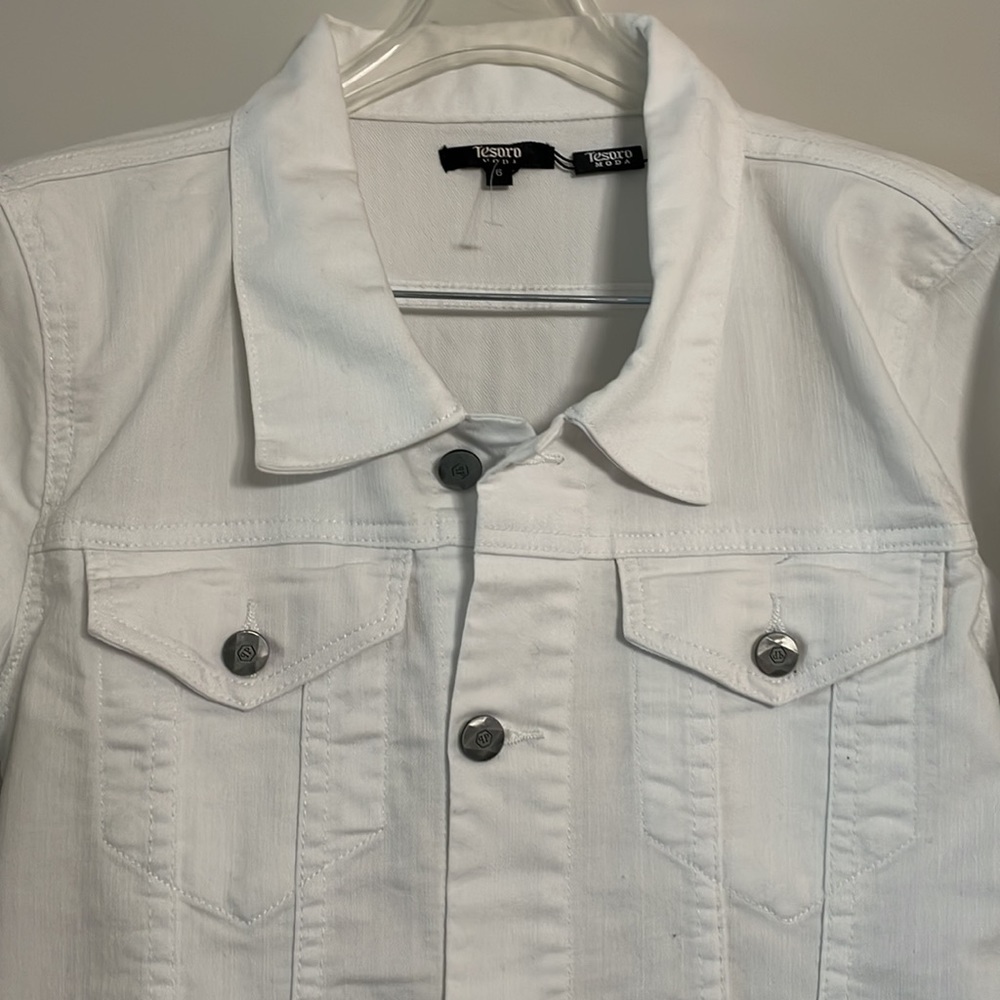 Tesoro Moda - Picture 4 of 7